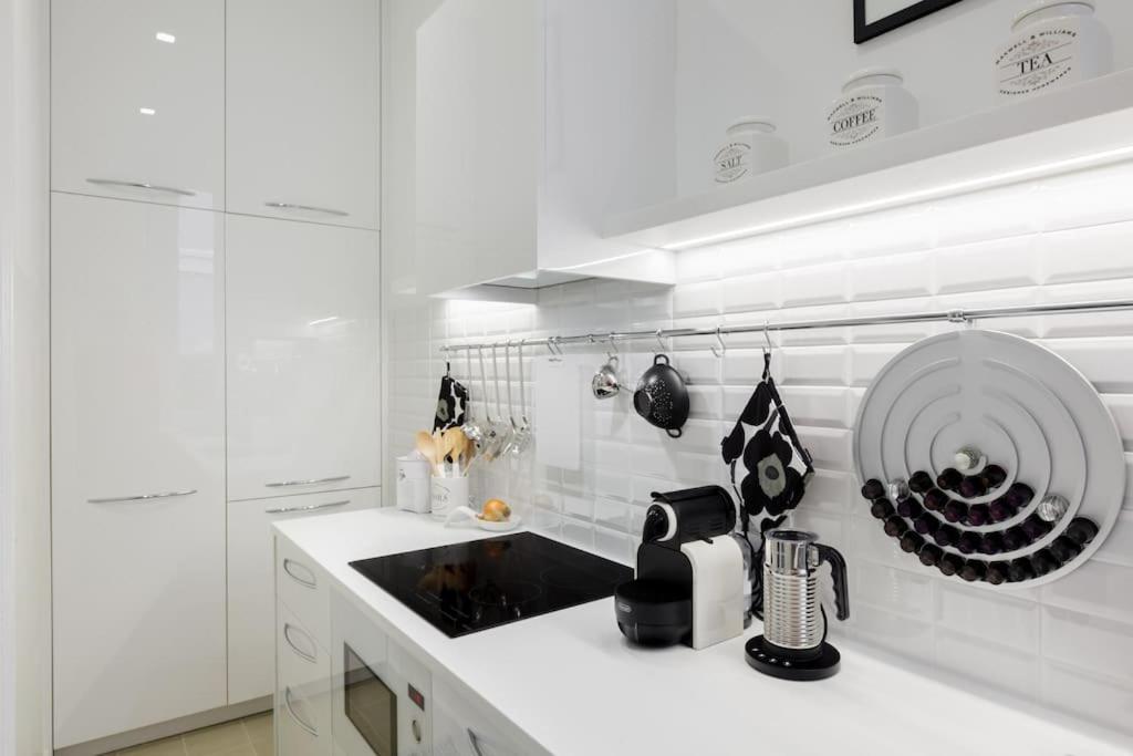 New Design Apartment Milan Luaran gambar